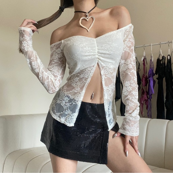 Mika Ivory sheet lace top - Picture 2 of 10